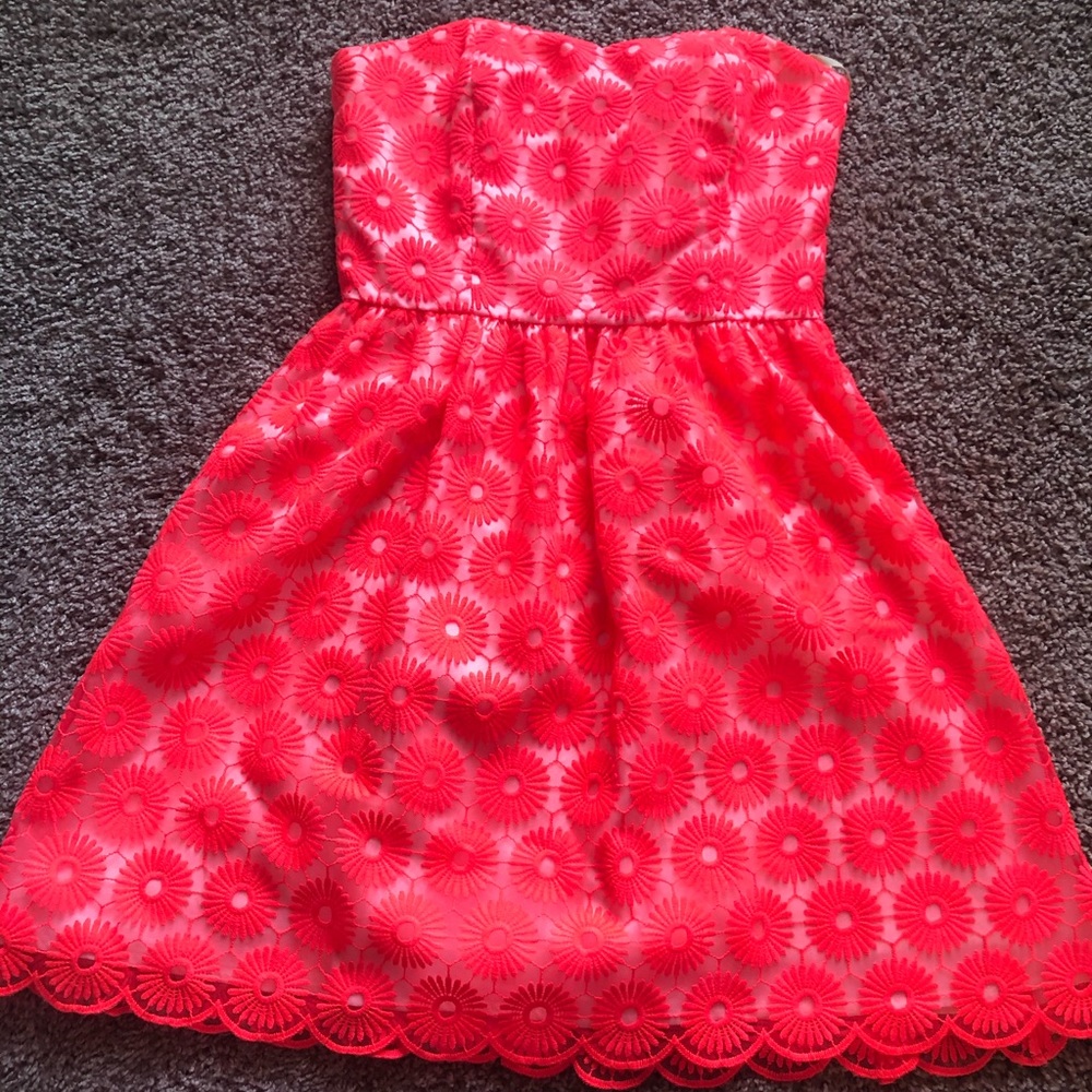 Strapless dress